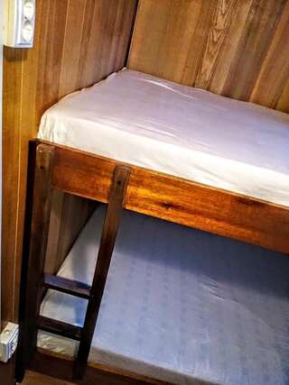 Дома для отпуска Two Rooms Rustic House - Self Check-In Бухарест Дом для отпуска-47